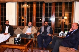 ایم ڈبلیوایم کے وفدکی مسلم لیگ ق کے مرکزی رہنما بشارت راجہ کو آل پارٹیز کانفرنس میں شرکت کی دعوت