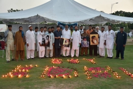 عبدالستار ایدھی کی یاد میں ایم ڈبلیو ایم کی جانب سے وفاقی دارالحکومت میں چراغاں