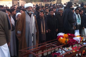 علامہ راجہ ناصر عباس جعفری کی زیر اقتداء شہید مظہر مبارک کی نماز جنازہ ادا کر دی گئی