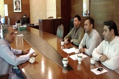 پارلیمانی لیڈر ایم ڈبلیوایم این این اے حمید حسین کی وزارتِ خارجہ میں ڈی جی مشرق وسطیٰ اور ڈی جی ساؤتھ افریقہ سے اہم ملاقات