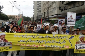 ایم ڈبلیوایم کا علامہ راجہ ناصرعباس سے اظہار یکجہتی کیلئے کراچی پریس کلب پر احتجاج