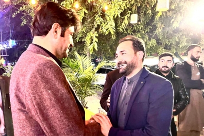 ایم ڈبلیوایم رہنما اور اپوزیشن لیڈر کاظم میثم کی پی ٹی آئی کے رہنما شیر افضل مروت سے ملاقات