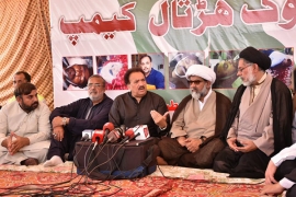 رحمٰن ملک نے بھی علامہ راجہ ناصرعباس کے مطالبات کی حمایت کردی،شیعہ کلنگ پرجوڈیشل کمیشن کی تشکیل کا مطالبہ
