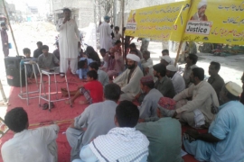 جیکب آباد،ایم ڈبلیوایم اور شہداء کمیٹی کے تحت کوئٹہ روڈ پر احتجاجی دھرنا