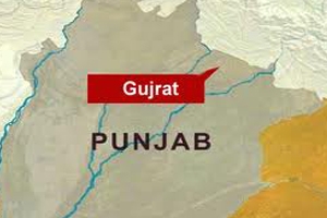 گجرات، شادیوال میں تکفیری دہشت گردوں کی فائرنگ سے سید پھول شاہ سمیت 7 افراد شہید، 2 زخمی