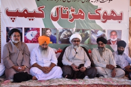 سکھ برادری کے اعلیٰ سطحی وفدکاقائد وحدت  علامہ راجہ ناصرعباس سے بھوک ہڑتال پر اظہار یکجہتی